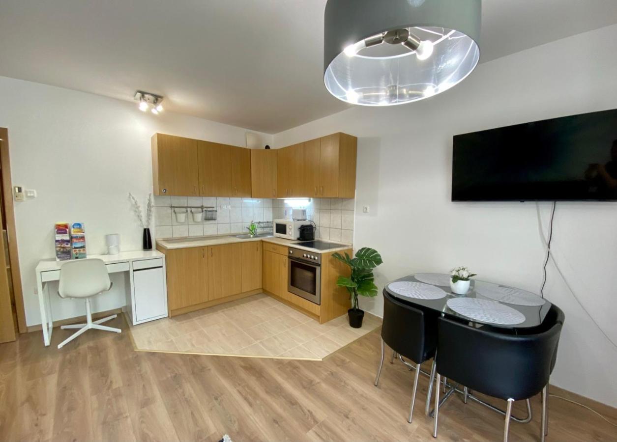 Orangehomes One Bedroom Design Apartment Budapest Eksteriør billede